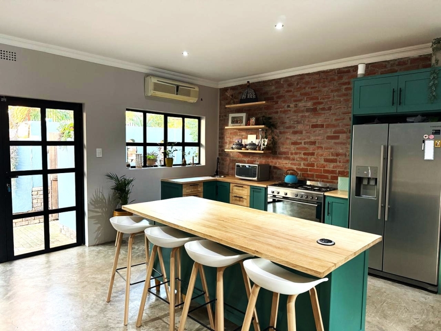 To Let 3 Bedroom Property for Rent in Safari Gardens North West
